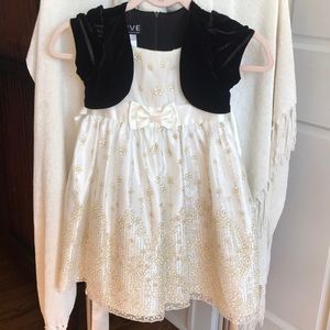 Beautiful LIKE NEW Little Girl’s Dress
